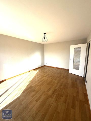 Location Appartement 2 pièces 44m² ALBI 81000 - Photo 4