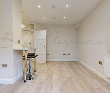 Studio to rent - Photo 6