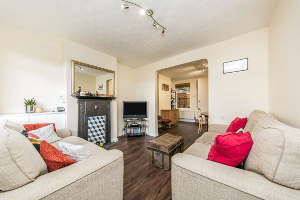 2 bedroom house to rent Alexandra Road, Ipswich, IP4 - Photo 1