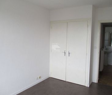 Location appartement 2 pièces 57.69 m² à La Roche-sur-Yon (85000) - Photo 2