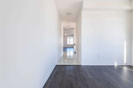 For Lease - 73 Greer Street, Barrie, Ontario - Photo 3