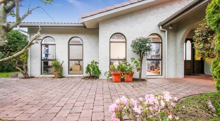 Renovated 3Bedroom Standalone with nice back y... - Photo 4