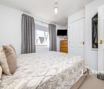 2 bedroom end of terrace house to rent - Photo 2