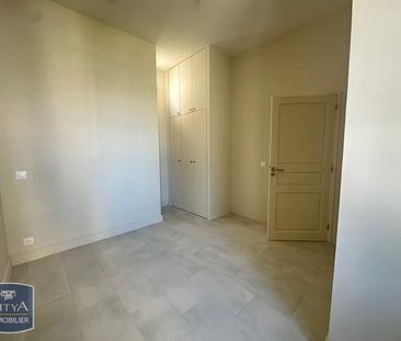 Location Appartement 3 pièces 69m² ST RAPHAEL 83530 - Photo 1