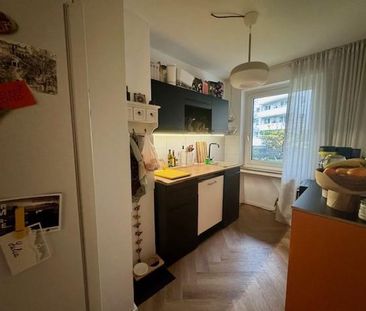 Schöne Erdgeschosswohnung mit modernem Bad ab dem 01.02.2026 - Photo 1