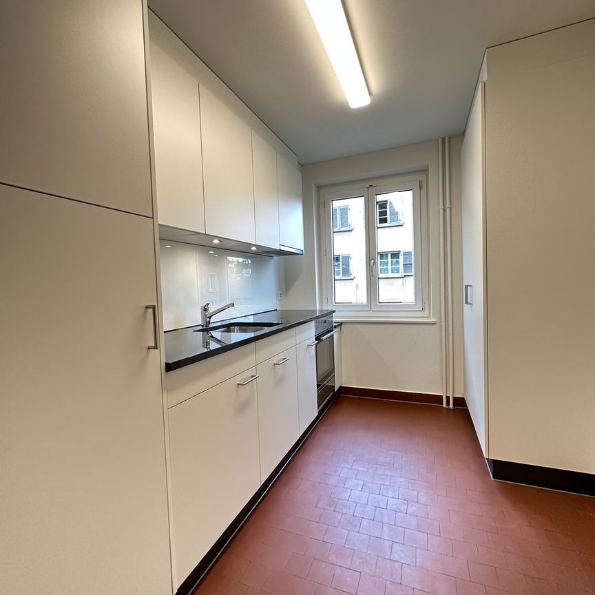 Rent a 4 rooms apartment in Luzern - Foto 1