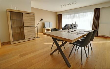 Appartement te huur - Foto 2