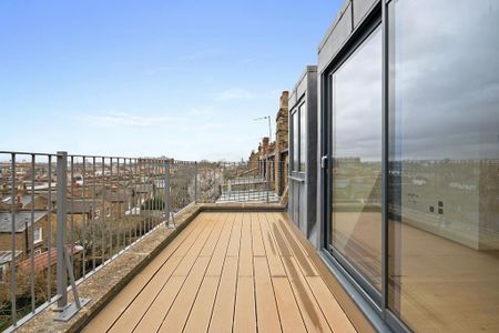 3 bedroom flat to rent - Photo 2