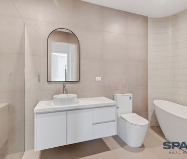 The Perfect Blend of Space, Style & Location - Photo 5