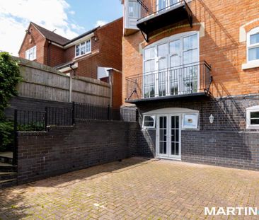 3 bedroom flat to rent - Photo 6