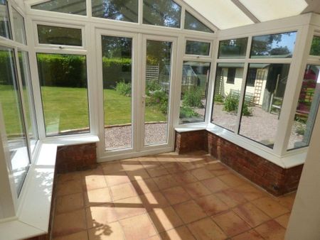 2 bedroom semi-detached house to rent - Photo 2