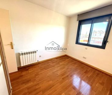 4 bedroom luxury penthouse for rent in Madrid, Autonomous Region of... - Photo 5