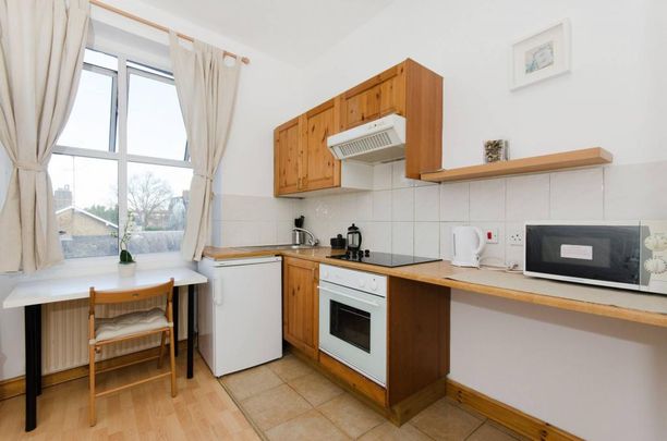 Flat 09 West Cromwell Road, Earls Court SW5 9QL - Photo 1