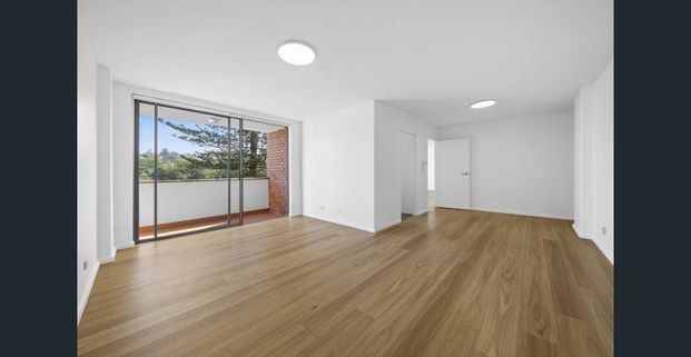 Updated two-bedroom only footsteps to the beach - Photo 1