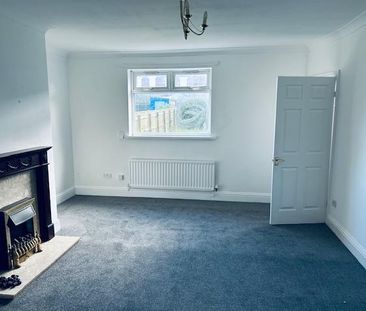 3 bedroom end of terrace house to rent - Photo 6