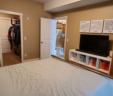 1bed +Den Condo; Sundance Ridge – Available July 1 - Photo 5