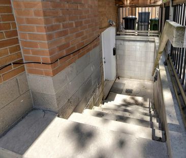 For Lease - 308 Hendon Avenue Unit# #bsmt, Toronto, Ontario - Photo 6