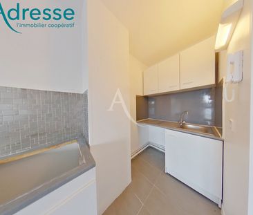 Location Appartement 2 pièces 29m² GARGES LES GONESSE 95140 - Photo 2