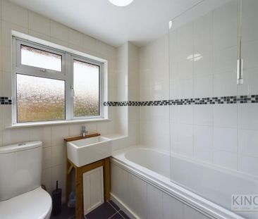 1 bedroom semi-detached house to rent - Photo 5