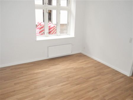 Centralt beliggende lejlighed med nærhed til kultur og shopping - Foto 2