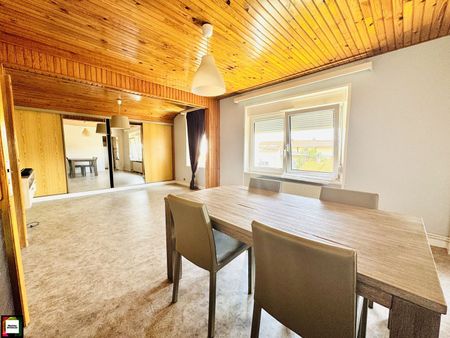 Location Appartement 3 pièces 83m² HAUCOURT MOULAINE 54860 - Photo 2