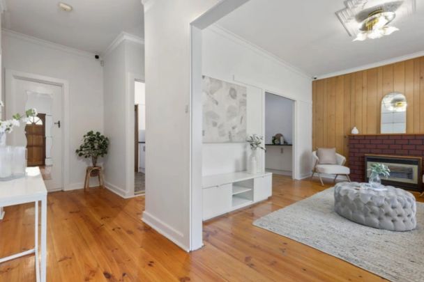 Spacious Family Home with Flexible Living Options - Apply Via Tenant Options - Photo 1