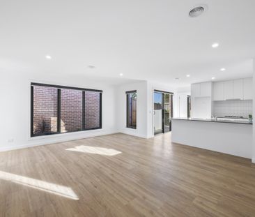 Modern 3-Bedroom Home - Photo 4