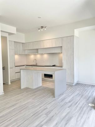 For Lease - 12 David Eyer Road Unit# 1130, Richmond Hill, Ontario - Photo 1