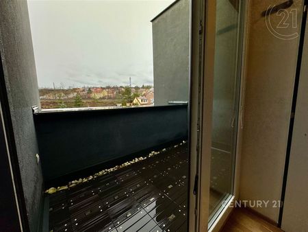Pronájem bytu 3+kk 74 m² - Fotografie 4