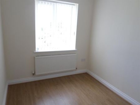 Penprysg Road Lane, Pencoed, Bridgend, CF35 6SX - Photo 3