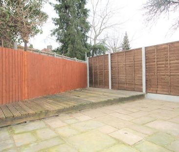 3 bedroom semi-detached house to rent - Photo 5