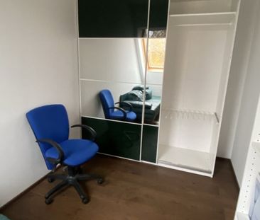 PROVSIONSFREI - Gemütliche, möblierte Dachgeschosswohnung! Perfekt ... - Photo 1