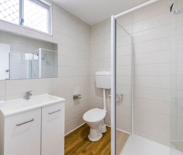 Neat & Tidy Home with Workshop and Side Access - Photo 6