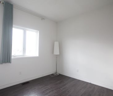 For Lease - 266 Elyse Court, Aurora, Ontario - Photo 3