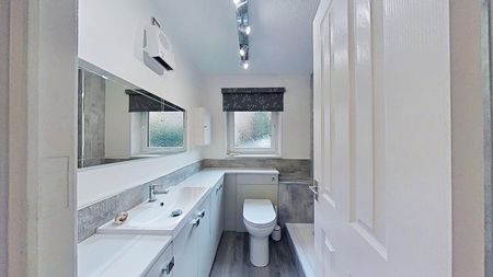 2 bedroom apartment to rent - Photo 5