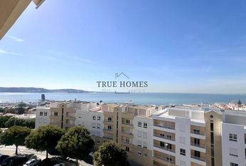 Apartamento T4 em Lisboa