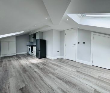 studio to rent - Photo 3