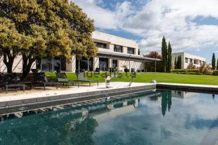 Alquiler de casa o chalet independiente en Paseo de los Lagos - Photo 3