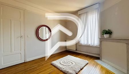 Appartement 5 pièces 93m2 REIMS 1 156 euros - Photo 4