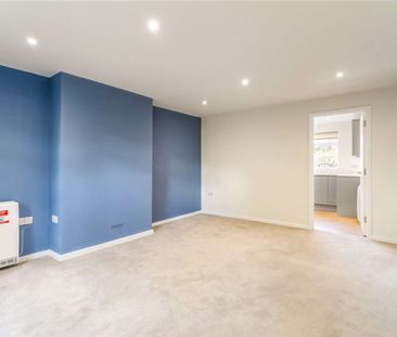 A newly renovated one bedroom apartment - Photo 3