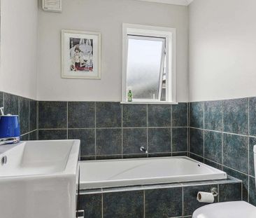 101 Apu Crescent, Lyall Bay - Photo 6