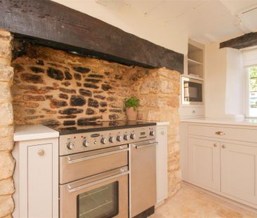 Main Street, Over Norton - Photo 5