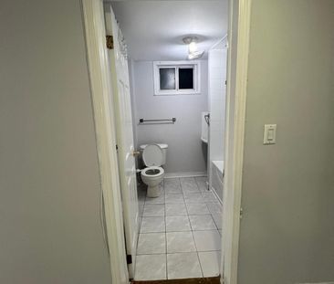 For Lease - 26 Abell Drive, Brampton, Ontario - Photo 3