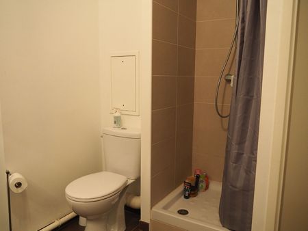 Location Appartement 2 pièces 37m² - Photo 5