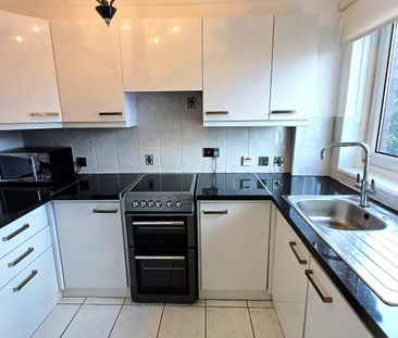 2 bed Flat in Nethan Gate Hamilton, South Lanarkshire, Hamilton, ML... - Photo 4