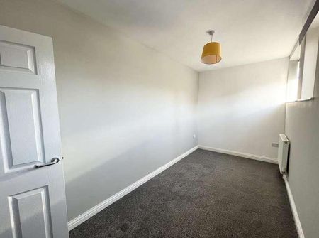 The Kingsway, Swansea, SA1 - Photo 4