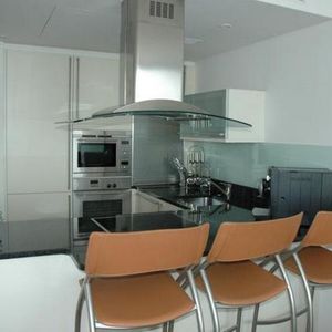 No.1 West india Quay, Canary Wharf, London, E14 - Photo 3