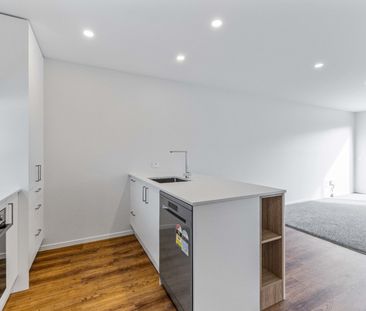 29 Bampton Street, Burwood - Photo 5