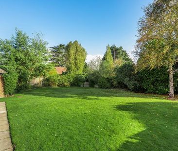 5 bedroom detached house to rent - Photo 1