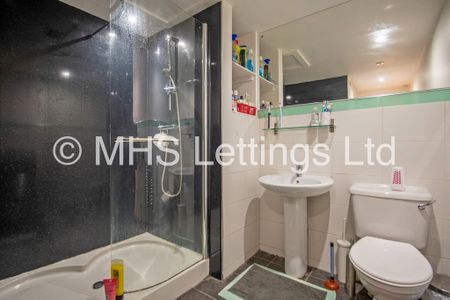 4 Bedroom Mid Terraced House for rent in Ashville Terrace - Photo 3